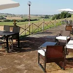Nyaraló In Agriturismo Luzi Treia
