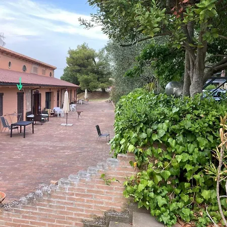 Semesterbostad In Agriturismo Luzi Treia